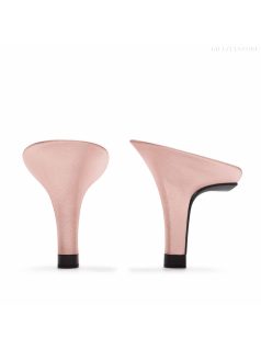 7 cm-es velúr sarok cserélhető sarkú cipőhöz, nude színben.