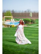 Felcsatolható virágos maxi szoknya romantikus szettekhez.