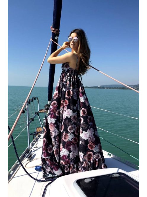 Romantikus, virágmintás maxi ruha nyári napokra és alkalmakra. 