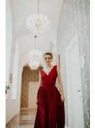 Elegáns bordó muszlin maxi szoknya ünnepélyes szettekhez.