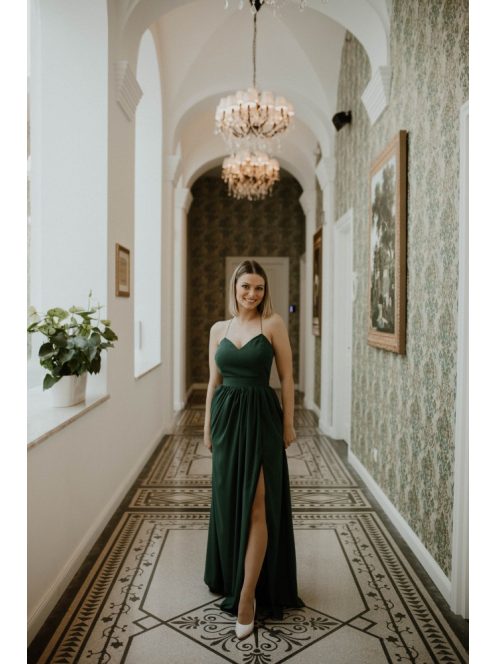 Hátnélküli maxi ruha minden alkalomra, sötétzöld színben.