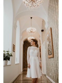 Fehér midi hátnélküli ruha