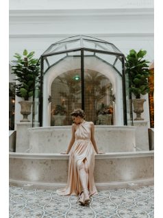 Pezsgő színű maxi ruha 