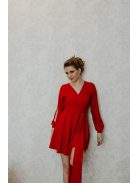 Piros átlapolós ruha