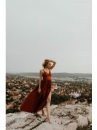 Rozsdabarna színű v kivágású ruha