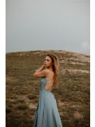 Hátnélküli maxi ruha minden alkalomra, szürkéskék színben.