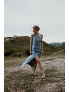 Szürkéskék csavart elejű szűk fazon