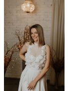 Különleges csipke body menyasszonyoknak polgári esküvőre. 