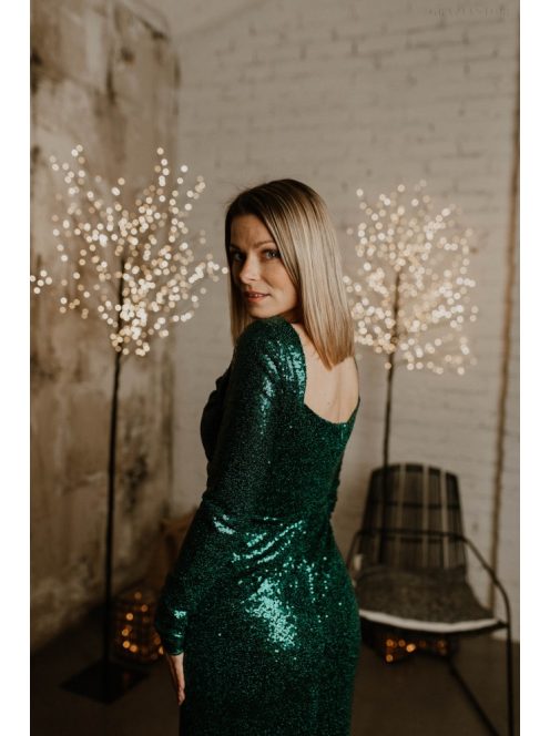 Diszkó stílusú, hosszú ujjú, sötétzöld flitteres maxi ruha.