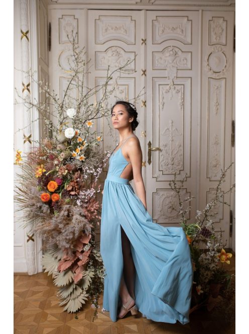 Hátnélküli muszlin ruha – világoskék