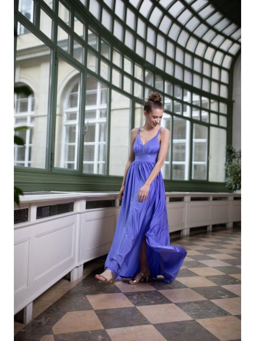 V-kivágású maxi ruha – levendula