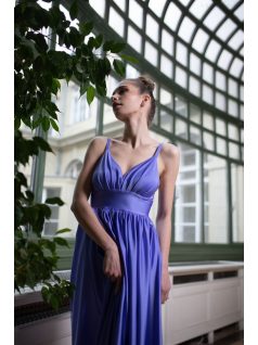 V-kivágású maxi ruha – levendula