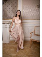 Pezsgő színű maxi ruha V kivágású, átlapolt mellrésszel. 