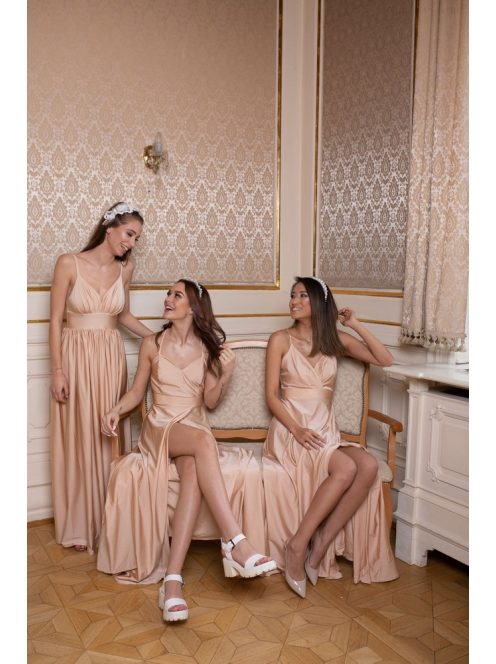 Hátnélküli ruha – pezsgő