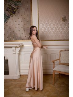 Hátnélküli ruha – pezsgő