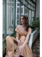  Szív kivágású maxi ruha – arany 