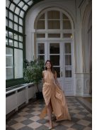 Csavart maxi ruha, elegáns arany színben. Esküvőkre, bálokra.