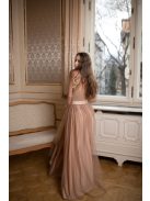 Felcsatolható pezsgő színű tüll szoknya romantikus szettekhez. 