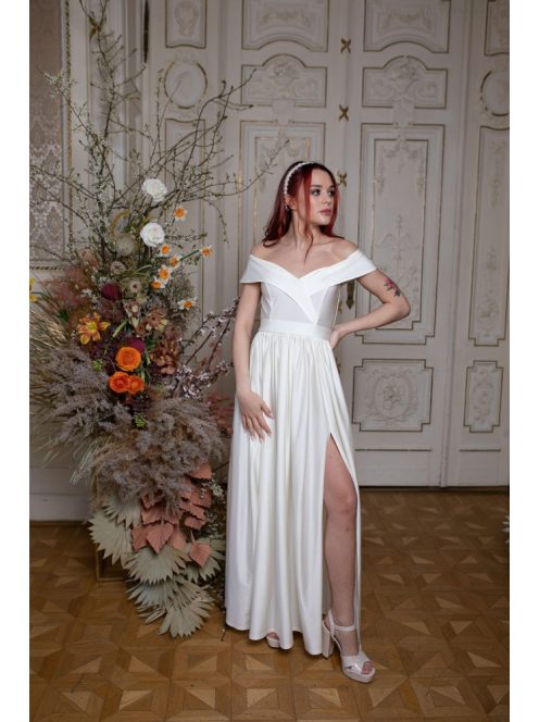Szív kivágású maxi ruha – fehér
