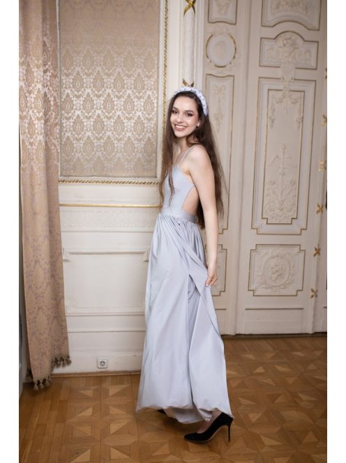 Hátnélküli maxi ruha minden alkalomra, ezüst színben. 