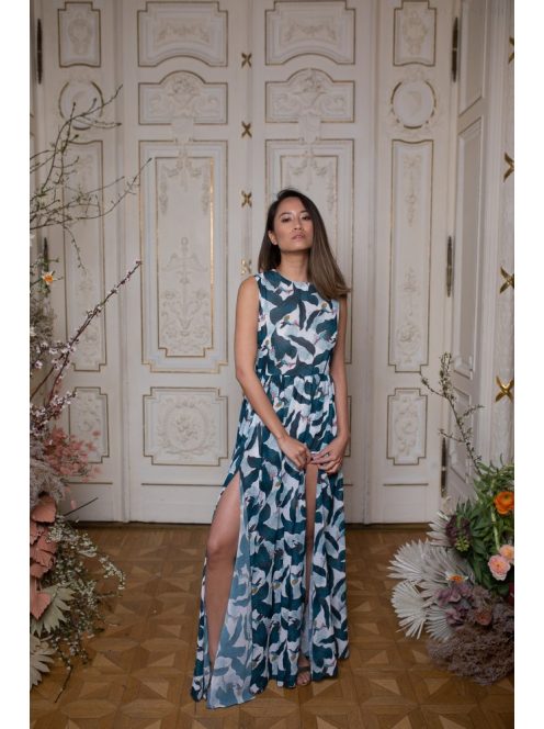Csepp alakban kivágott maxi ruha – kolibri mintás
