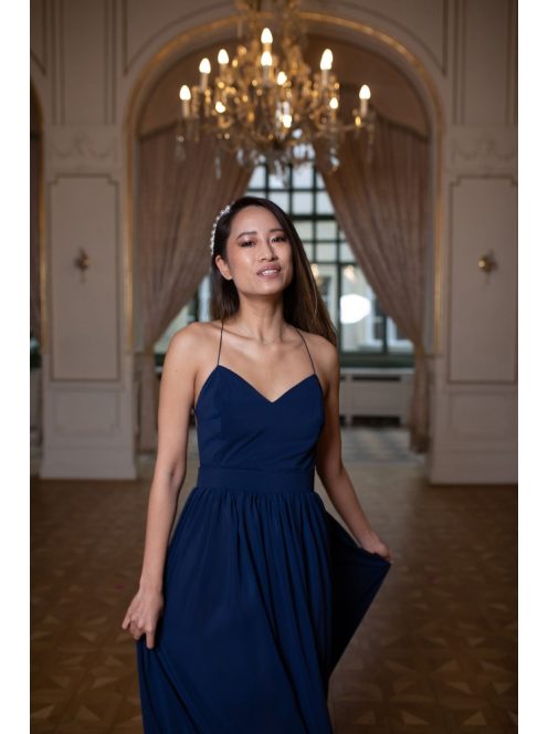 Hátnélküli maxi ruha minden alkalomra, sötétkék színben. 