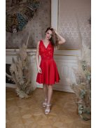 Remekül variálható, elegáns rövid szoknya piros színben. 