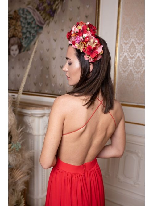 Hátnélküli maxi ruha minden alkalomra, piros színben. 