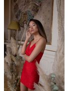 Szexisen elegáns, szűk szabású, piros csipke mini ruha.