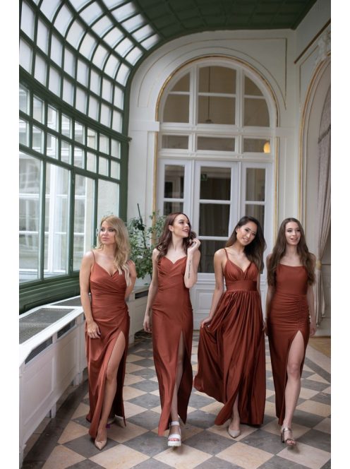 Húzott derekú ruha – rozsdabarna