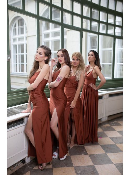 Vékony pántos szűk maxi ruha – rozsdabarna