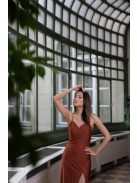 Vékony pántos szűk maxi ruha – rozsdabarna