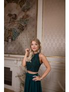 Sötétzöld színű, elegáns csipke crop top alkalmi szettekhez.