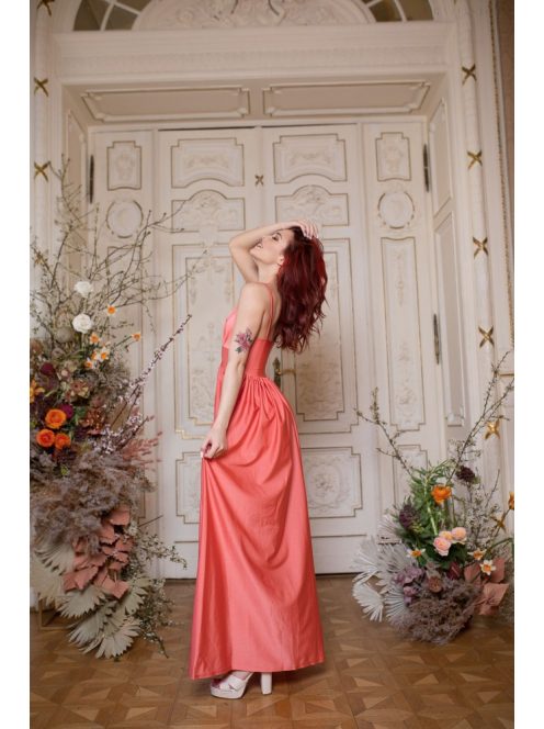 V-kivágású maxi ruha – korall