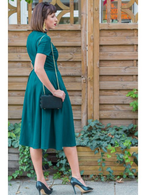 Egyszerűen nagyszerű, elegáns midi ruha, sötétzöld színben.