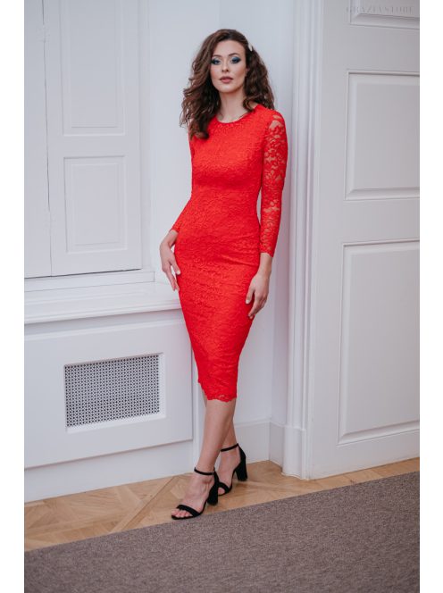 Szexisen elegáns, szűkszabású csipke ruha piros színben.
