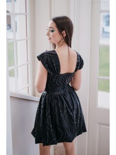 Rebeka - fekete bőrhatású crop-top