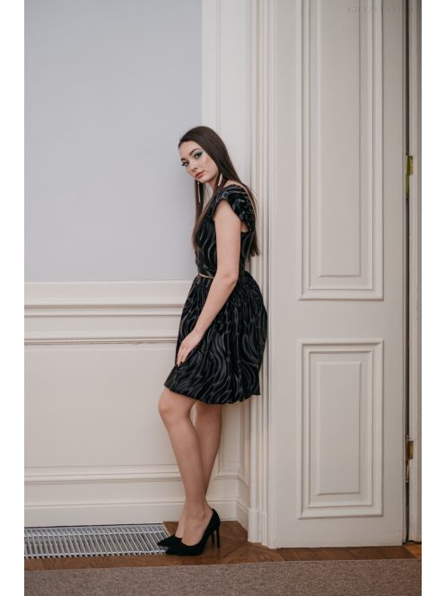 Rebeka - húzott, bőrhatású mini szoknya fekete színben