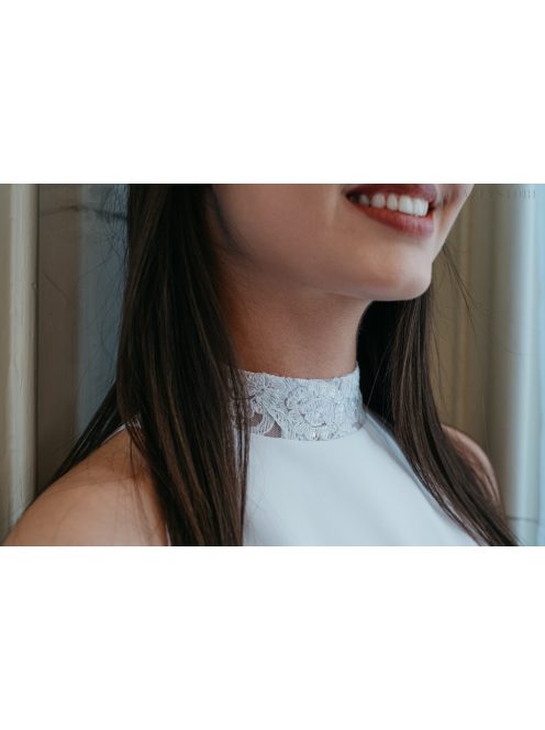 Hackly – Ujjatlan, csipke hátú, fehér maxi ruha