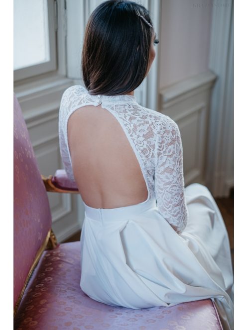 Spruce – fehér maxi ruha hátnélküli csipke felsővel 