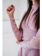 Lila csipke mini ruha csepp alakban kivágott dekoltázzsal. 