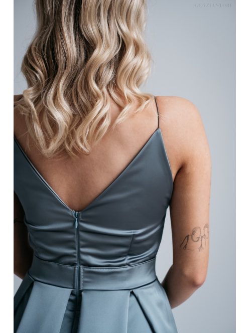 Zenina- Zöldes szatén V kivágású maxi ruha