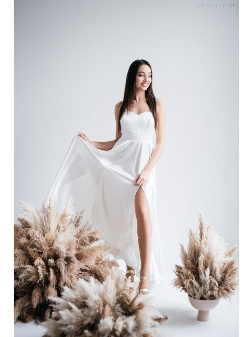 Dália – fehér szatén maxi furfangos hátrésszel