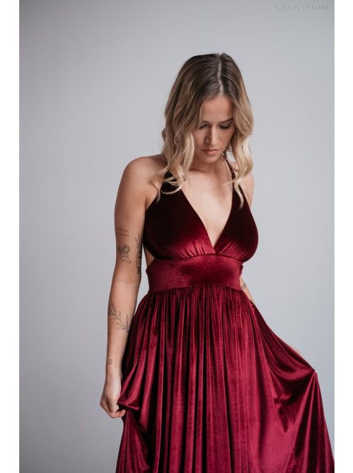 Emma - V-kivágású bordó bársony ruha különleges hátrésszel 