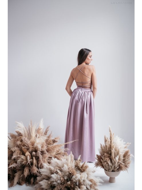Madleine - mályva színű szatén és bársony maxi ruha hátán pántokkal 