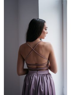   Madleine - mályva színű szatén és bársony maxi ruha hátán pántokkal 