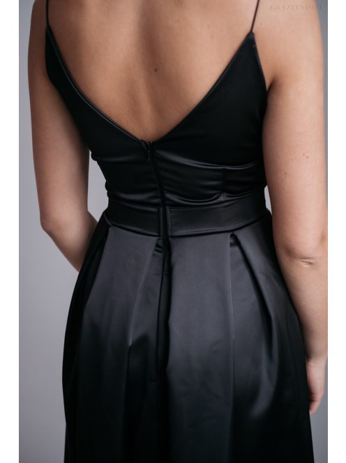 Zenina - Fekete V kivágású maxi ruha