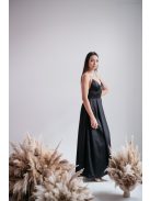 Zenina - Fekete V kivágású maxi ruha