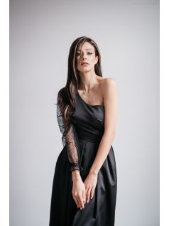 Nicole -Aszimmetrikus fekete szatén maxi ruha