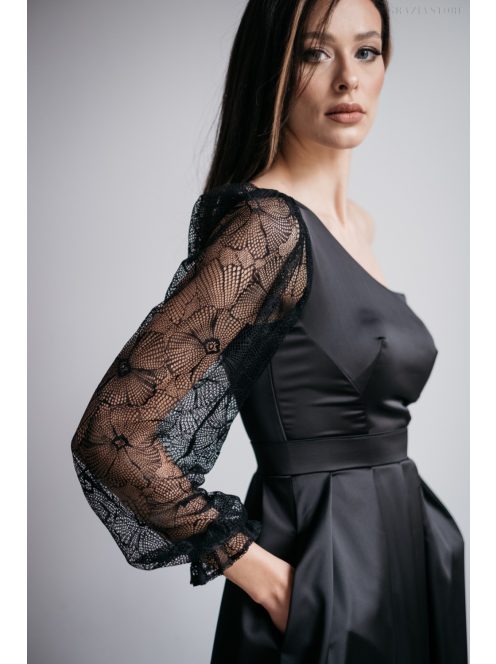 Nicole -Aszimmetrikus fekete szatén maxi ruha